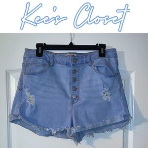 High-waisted Denim Shorts